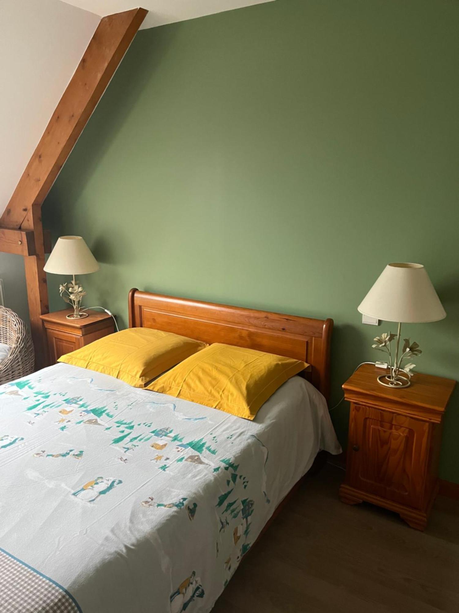ユイヌ・シュル・メール Le Moulin De La Butte Bed & Breakfast エクステリア 写真