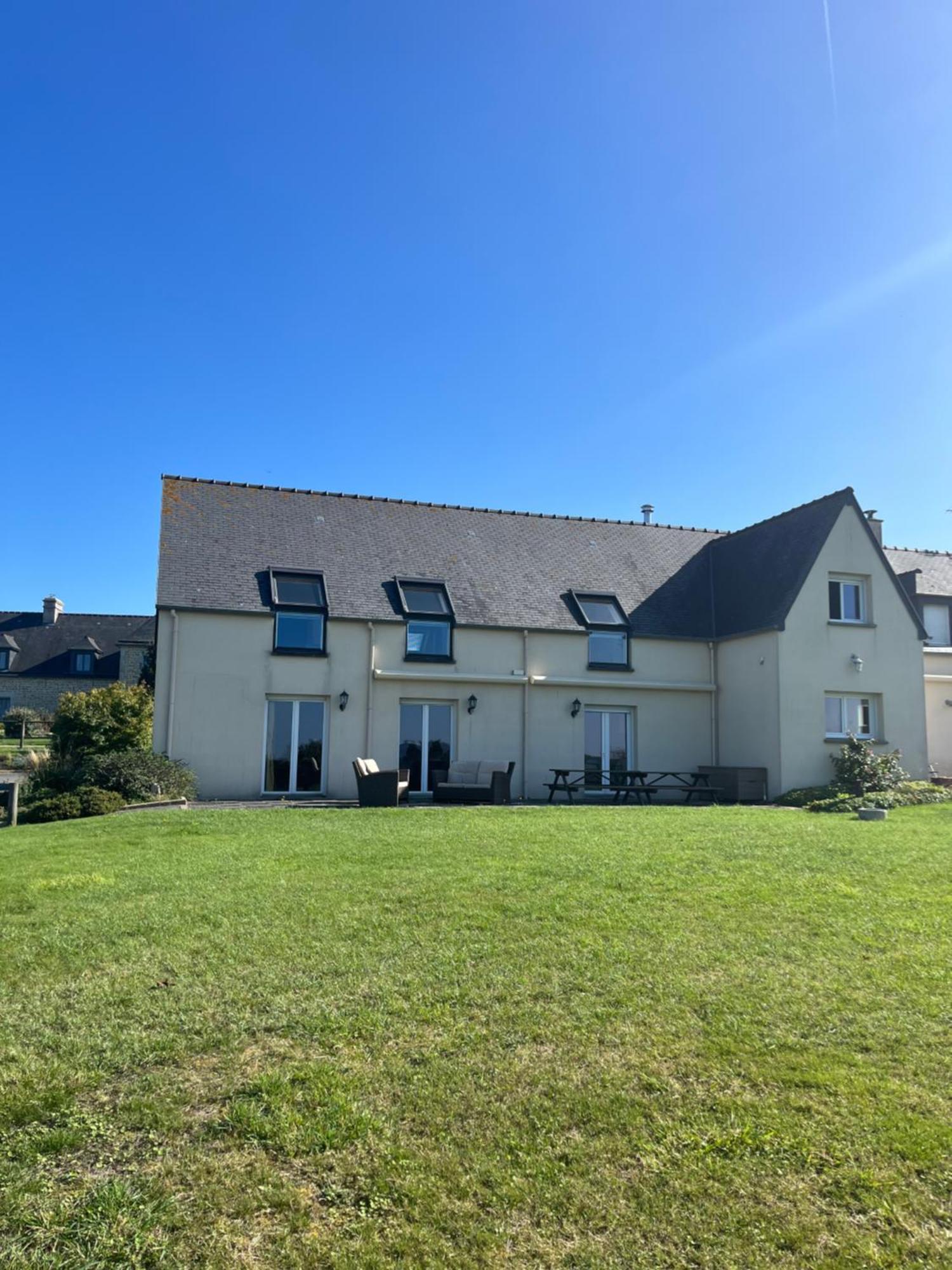 ユイヌ・シュル・メール Le Moulin De La Butte Bed & Breakfast エクステリア 写真
